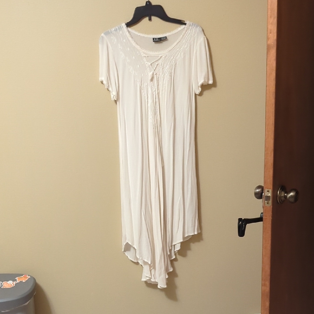 Cream Short Sleeve Dress
